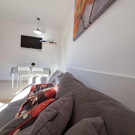 Flowers & Green 2 Bedrooms Apartment & Box Garage Vlorë Exteriér fotografie